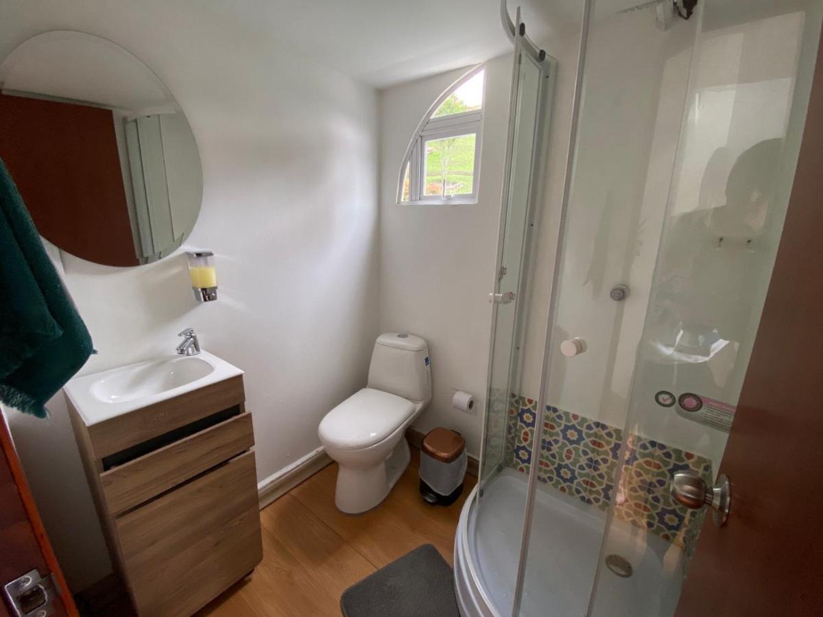 Casa Flotante La Trinidad Hotell Guatapé Eksteriør bilde