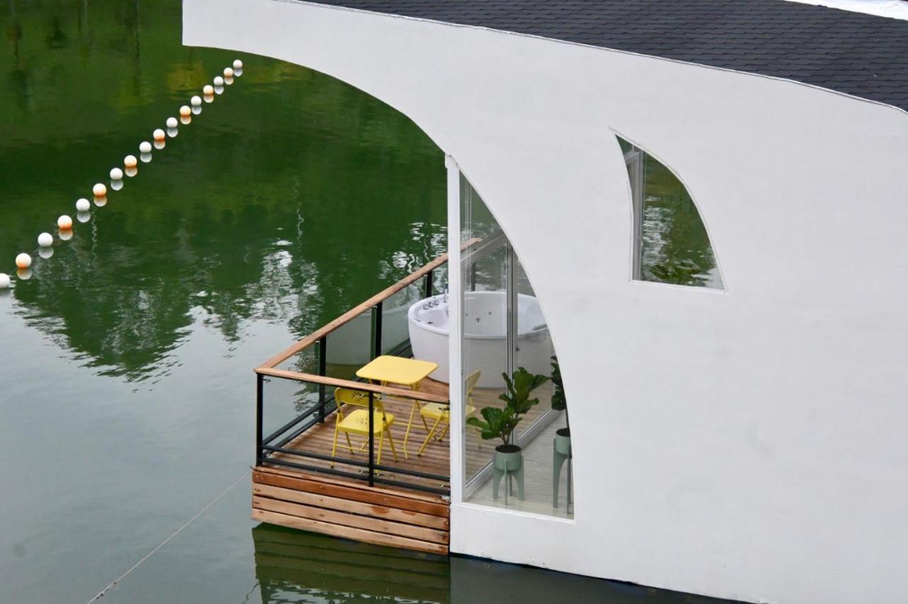Casa Flotante La Trinidad Hotell Guatapé Eksteriør bilde