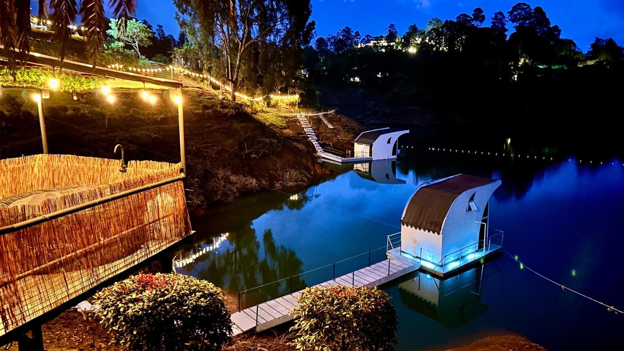 Casa Flotante La Trinidad Hotell Guatapé Eksteriør bilde